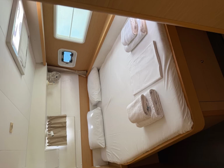 Bootverhuur Lagoon Lagoon 400 S2 in Toúrlos via SamBoat