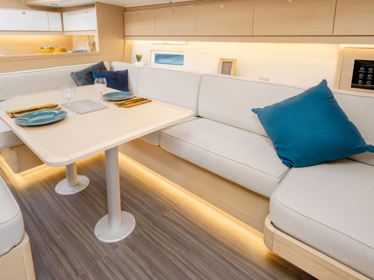 Huur Zeilboot met of zonder schipper Dufour in Gouviá