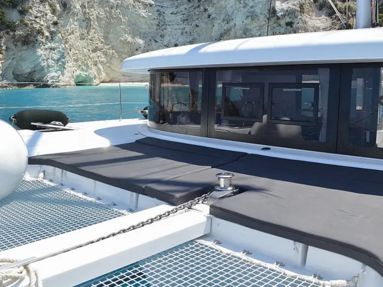 Verhuur Catamaran in Lávrio - Lagoon Lagoon 42