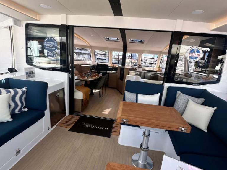 Verhuur Catamaran Nautitech met vaarbewijs