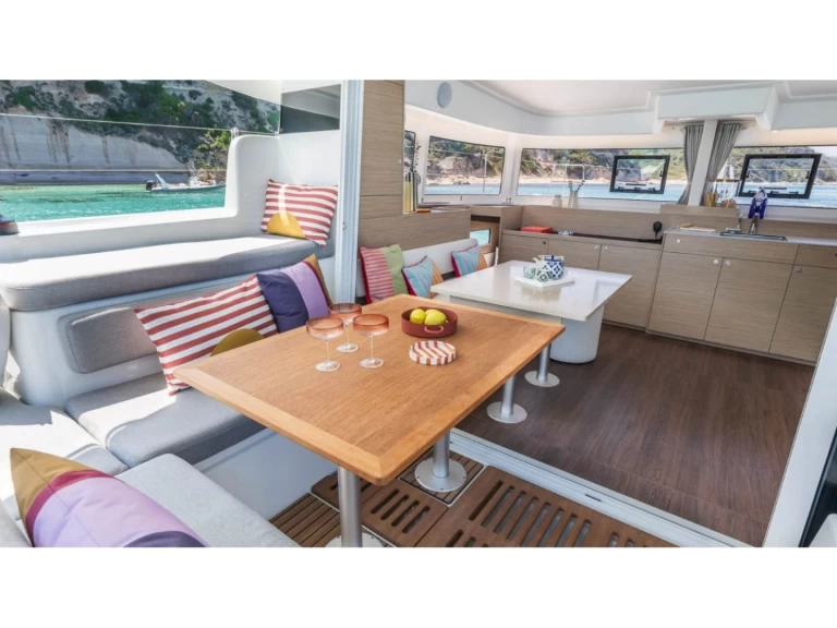 Jachthuur in Furnari - Lagoon Lagoon 38 via SamBoat