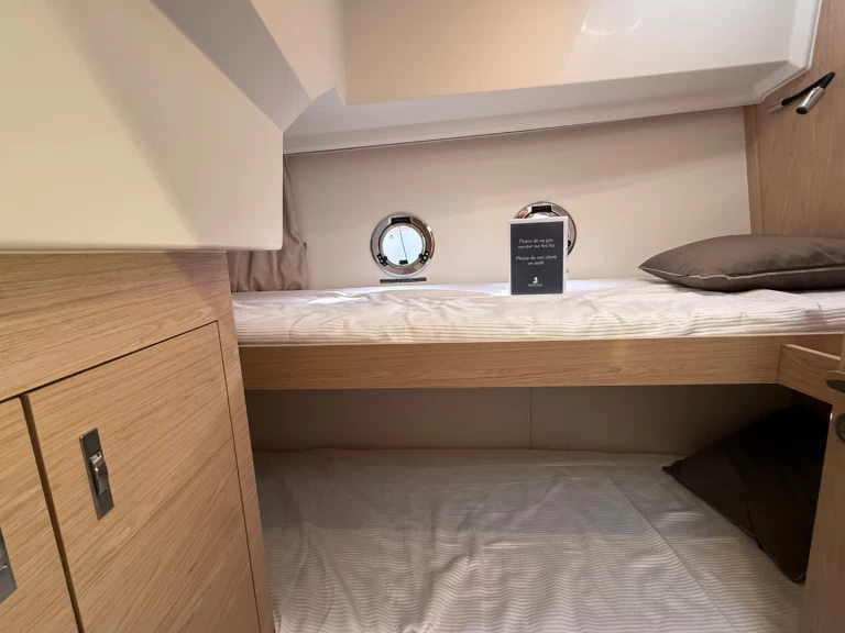 Bootverhuur Bénéteau Swift Trawler 37 Fly in Split via SamBoat