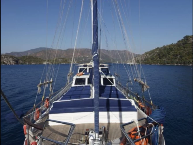 Huur een Custom Made KETCH in Fethiye