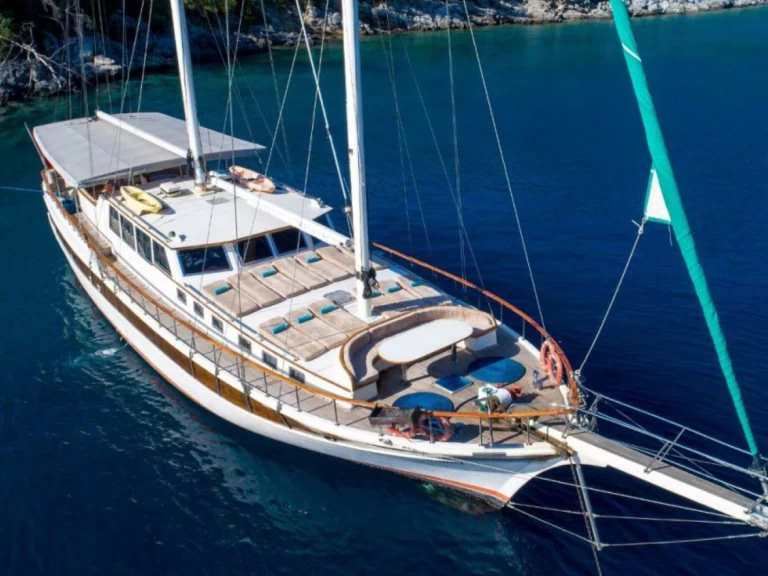 Huur Zeilboot met of zonder schipper Custom Made in Fethiye