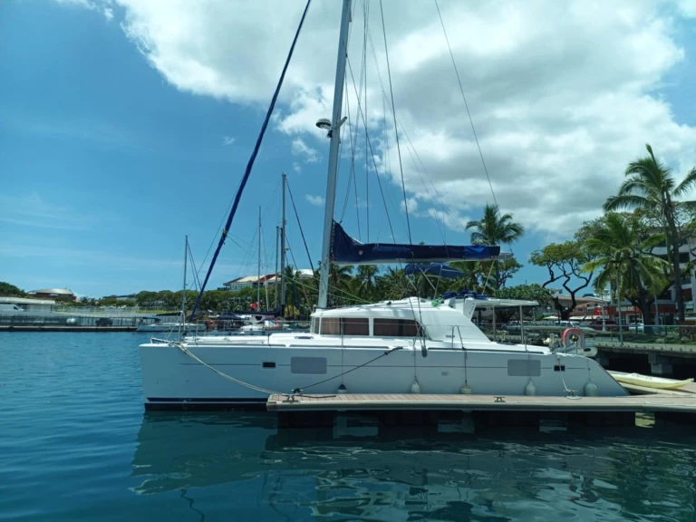 Verhuur Catamaran in Papeete - Lagoon Lagoon 440