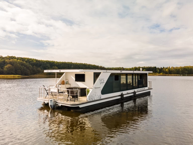 Luxboot Luxboot te huur van particulier of professional in Buchholz