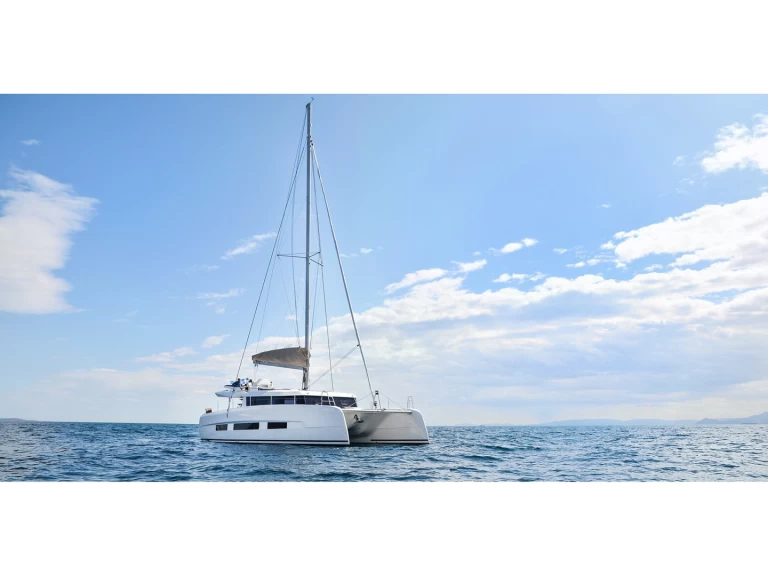 Bootverhuur Dufour Dufour Catamarans 48 Sail in Furnari via SamBoat