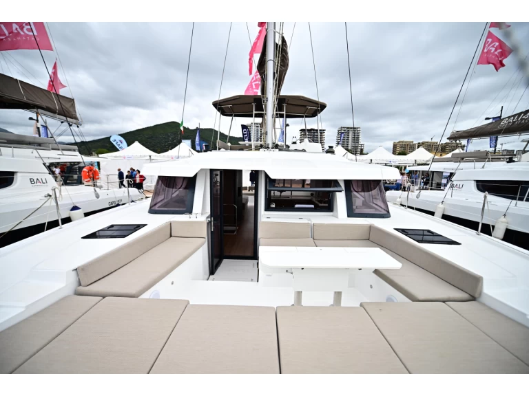 Verhuur Catamaran Bali met vaarbewijs