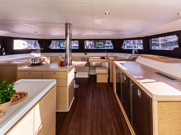 Jachthuur in Palermo - Dufour Dufour Catamarans 48 Sail via SamBoat