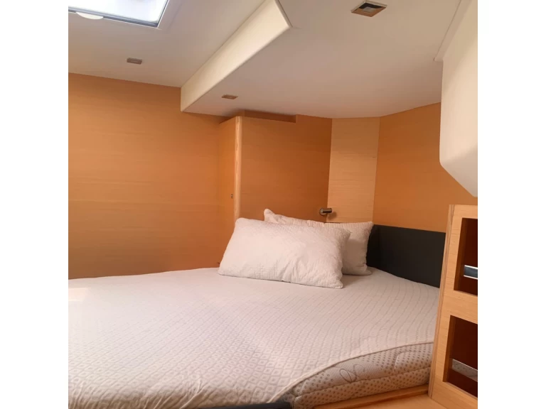 Jachthuur in Furnari - Dufour Dufour Catamarans 48 Sail via SamBoat