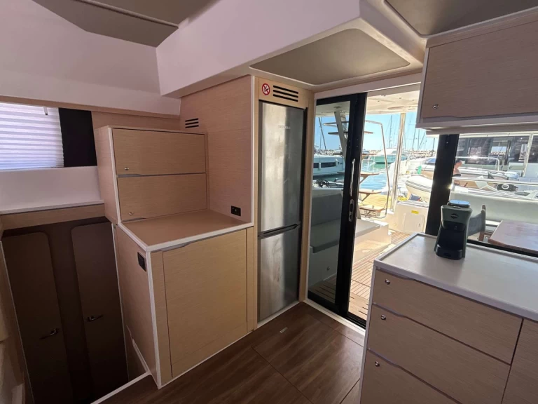 Cervetti Cervetti 44  te huur van particulier of professional in Salerno