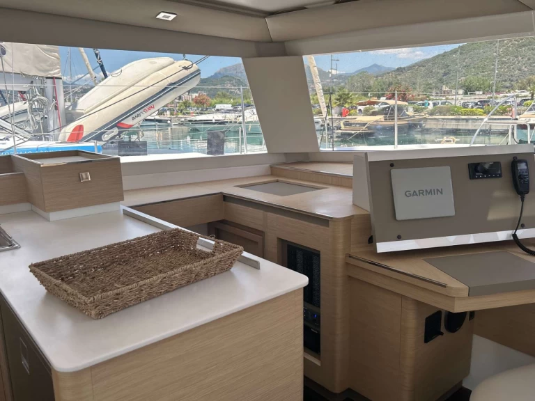 Jachthuur in Salerno - Fountaine Pajot Astrea 42 via SamBoat