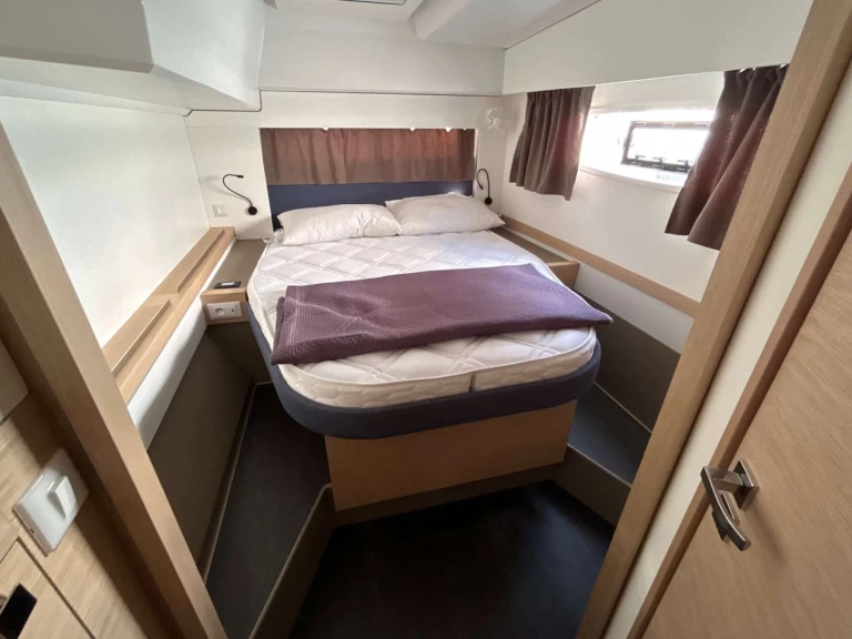 Jachthuur in Salerno - Fountaine Pajot Astrea 42 via SamBoat