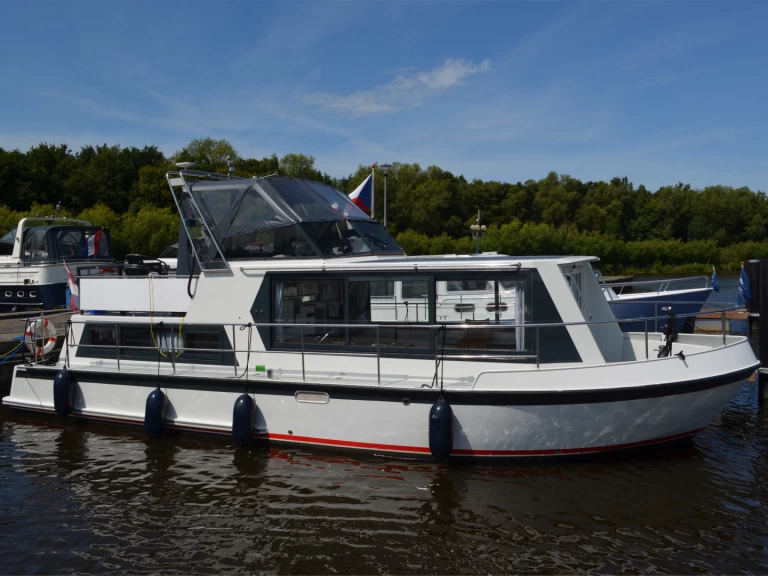 Motorboot te huur in Drachten voor de beste prijs