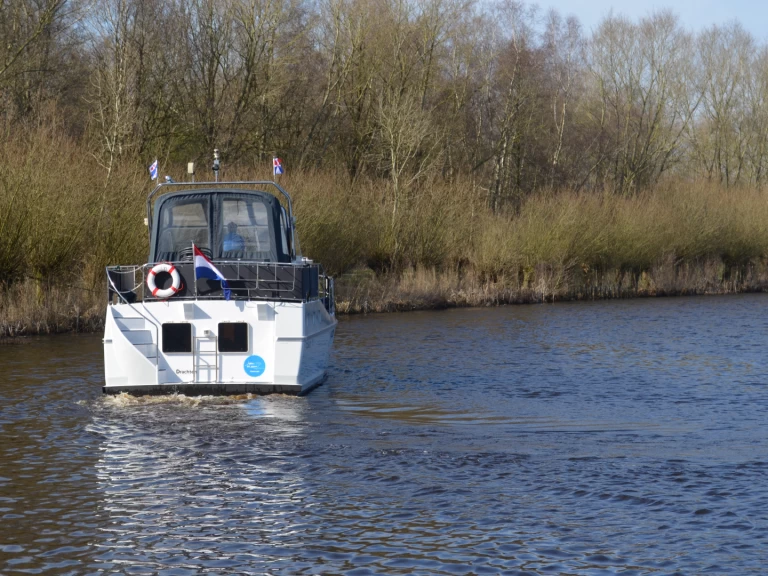 Huur Motorboot met of zonder schipper De Drait in Drachten