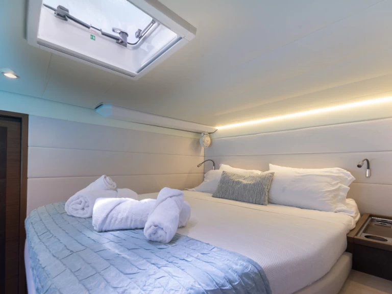 Huur Catamaran met of zonder schipper Lagoon in s'Arenal