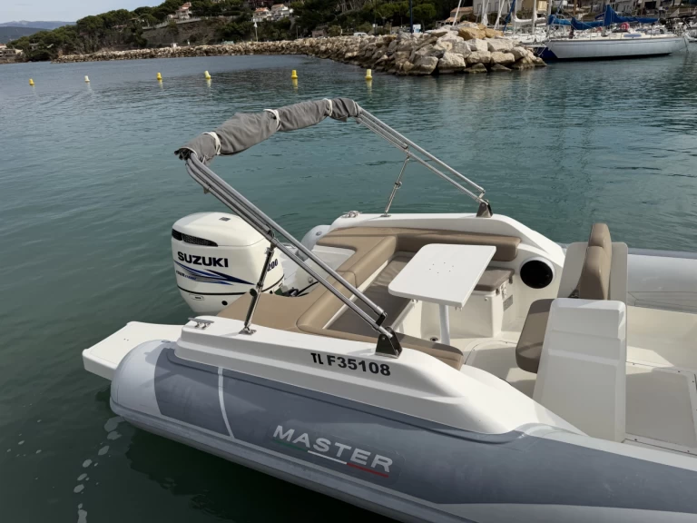 Huur een Master Master 699 in La Madrague