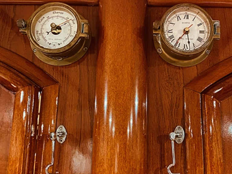 Huur een Ocean Yachts Ocean Star 56.1 in Marseille