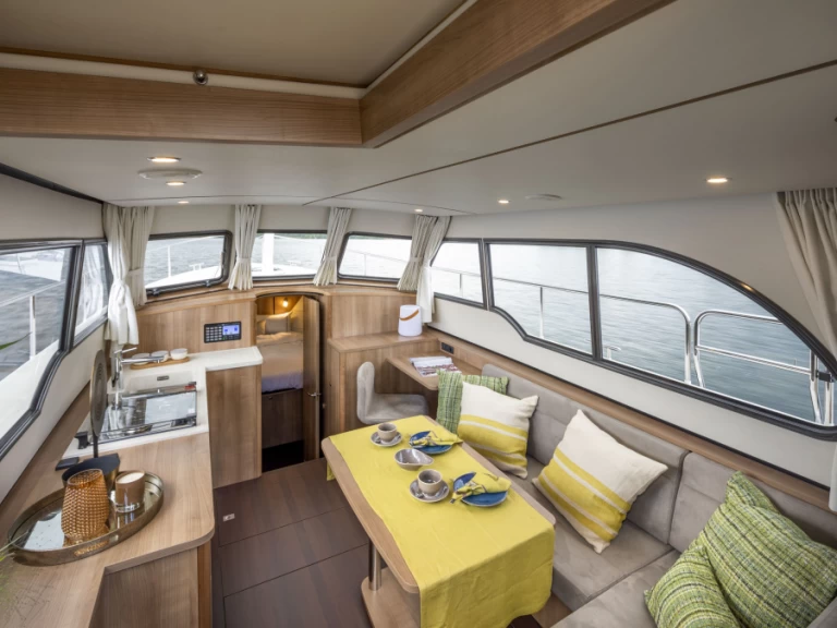 Huur een Linssen Linssen 35 SL AC in Le Landeron
