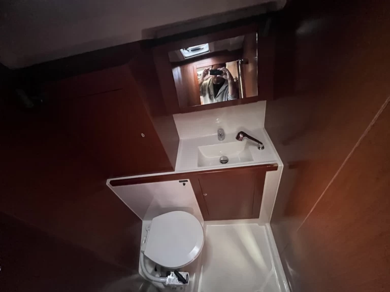 Bootverhuur Bénéteau Oceanis 41.1 in Sukošan via SamBoat