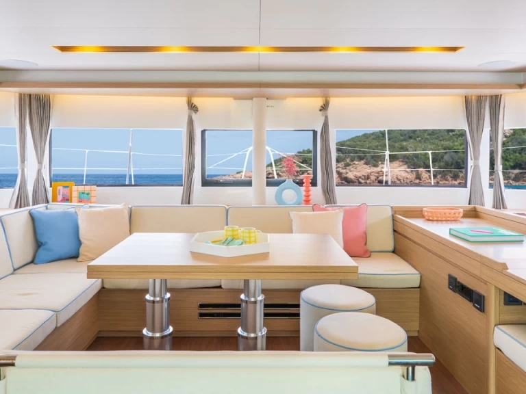 Jachthuur in Kaštela - Lagoon Lagoon 51 via SamBoat