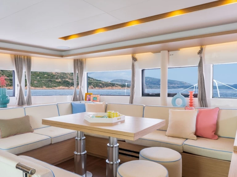 Huur een Lagoon Lagoon 51 in Kaštela