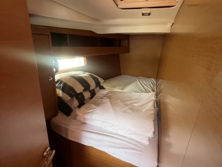 Bootverhuur Jeanneau Sun Odyssey 479 in Sukošan via SamBoat