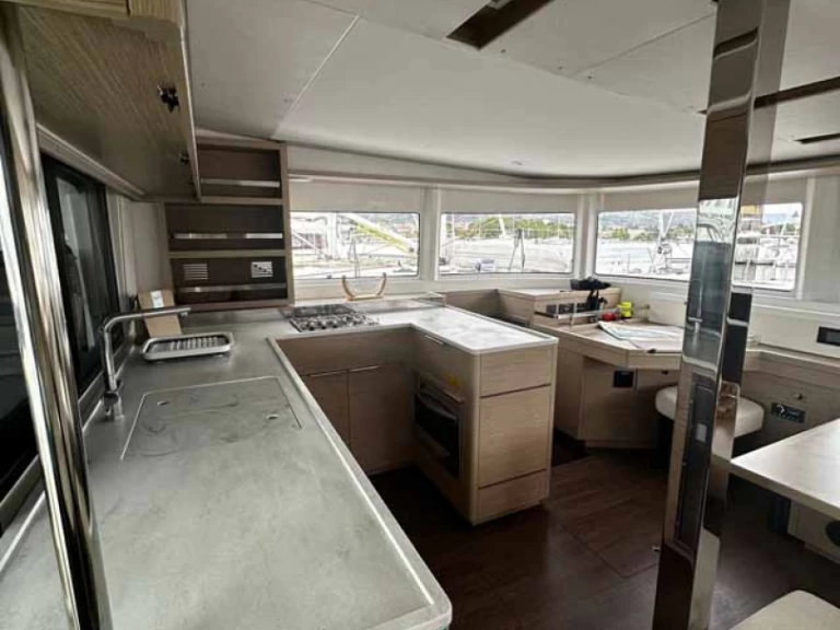 Jachthuur in Golfo Aranci - Lagoon Lagoon 46 via SamBoat