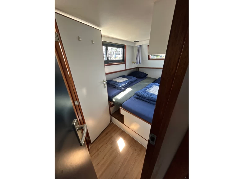 Verhuur Motorboot in Drachten - De Drait Safari Houseboat 1050