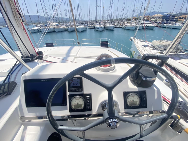 Bootverhuur Bali Bali 4.1 Princess in Lefkáda via SamBoat