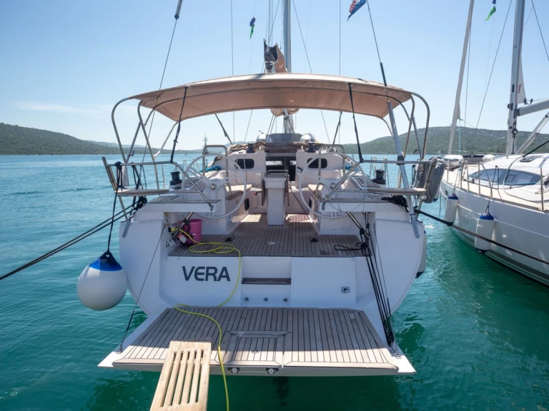 Verhuur Zeilboot Elan met vaarbewijs