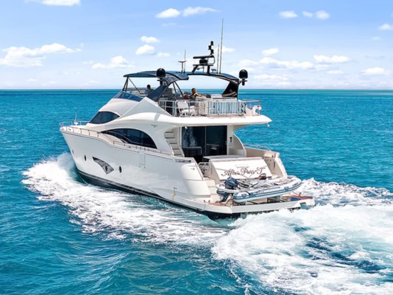 Verhuur Jacht in Key West - Marquis-Yachts Marquis 720 Flybridge