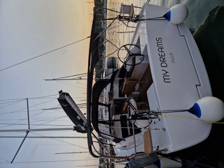 Verhuur Zeilboot Elan met vaarbewijs