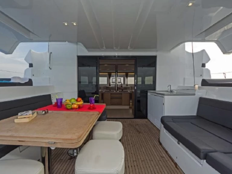 Catamaran te huur in Lefkáda voor de beste prijs