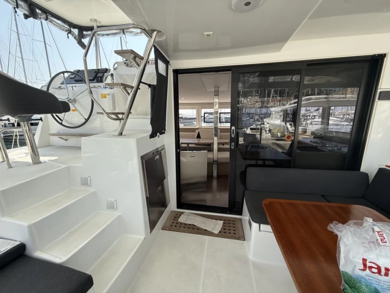 Verhuur Catamaran in Split - Lagoon Lagoon 42