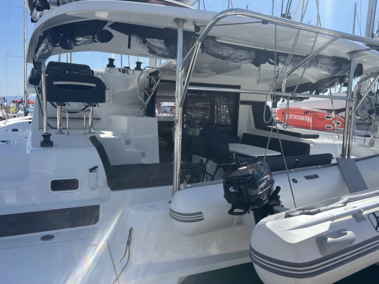 Bootverhuur Lagoon Lagoon 42 in Split via SamBoat