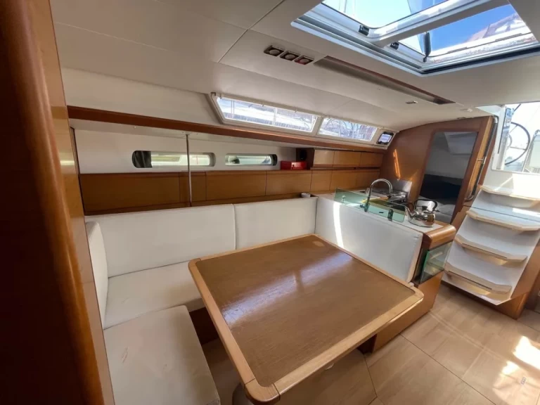 Jeanneau Sun Odyssey 419 te huur van particulier of professional in Paros (Eiland)
