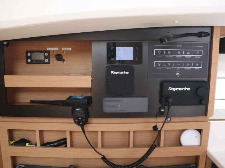 Huur Zeilboot met of zonder schipper Jeanneau in Sukošan