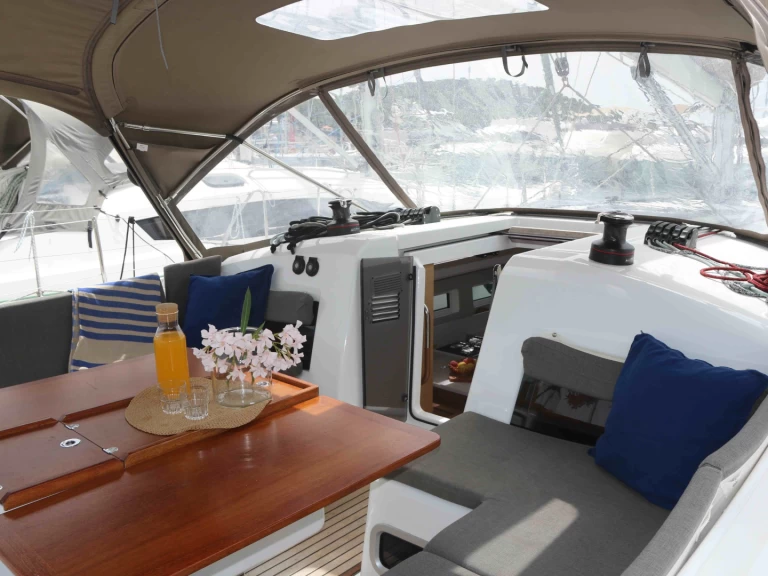 Verhuur Zeilboot Jeanneau met vaarbewijs