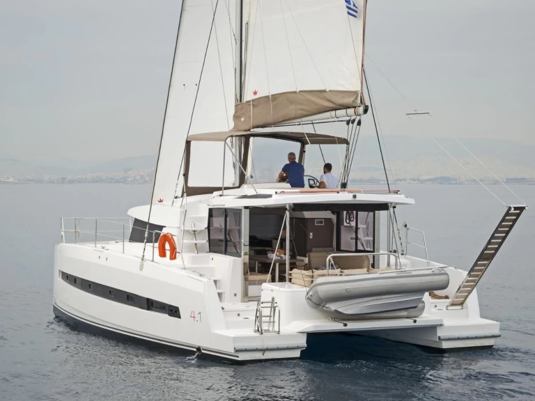 Verhuur Catamaran Bali met vaarbewijs