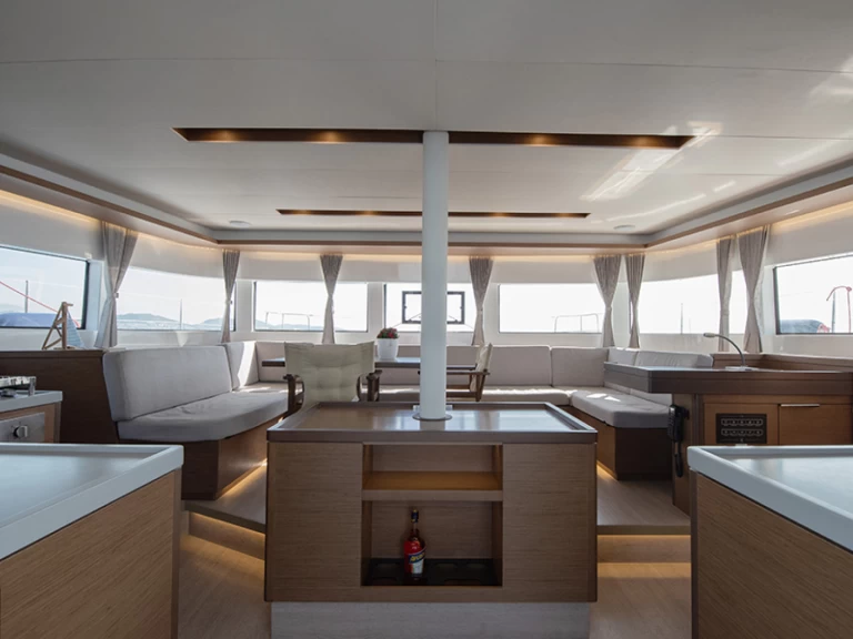 Jachthuur in Paros (Eiland) - Lagoon Lagoon 50 via SamBoat