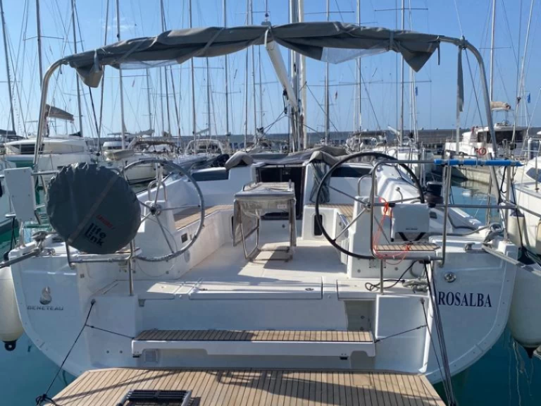 Zeilboot te huur in Capo d'Orlando voor de beste prijs