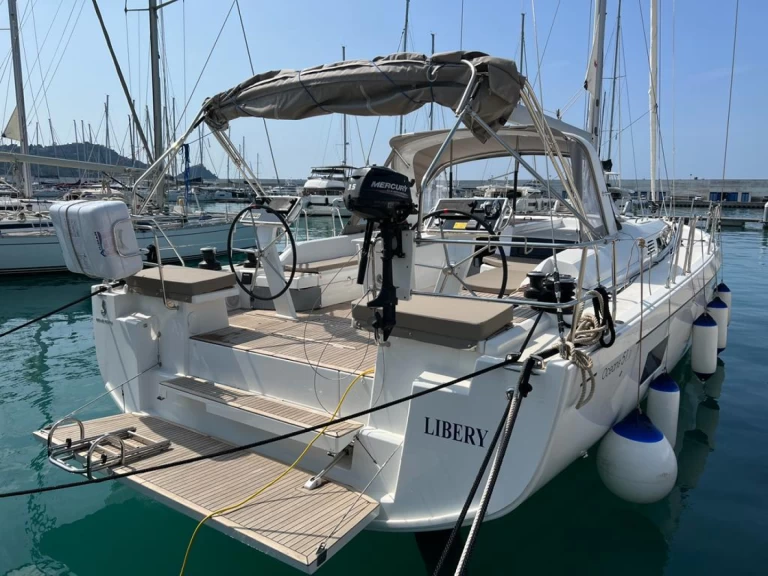Bootverhuur Bénéteau Oceanis 51.1 in Capo d'Orlando via SamBoat