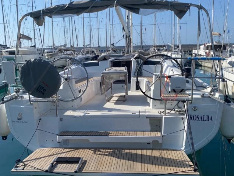 Zeilboot te huur in Capo d'Orlando voor de beste prijs