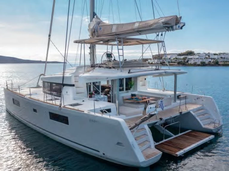 Bootverhuur Skiathos goedkoop Lagoon 52 F