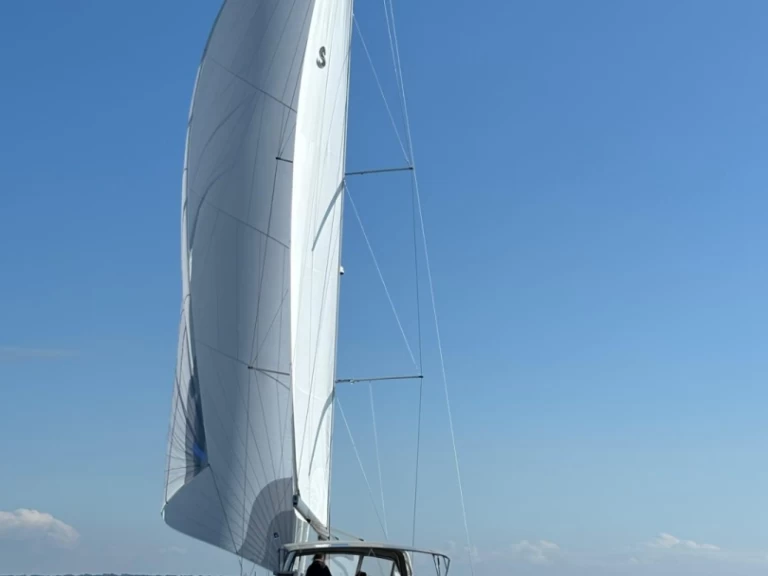 Huur een Bénéteau Oceanis Yacht 54 in Ajaccio