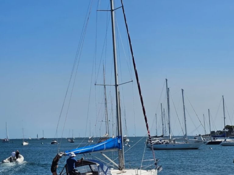 Zeilboot te huur in La Trinité-sur-Mer voor de beste prijs