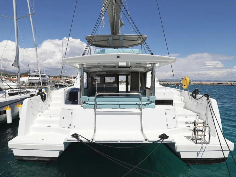 Huur een Bali Bali 4.6 in Seget Donji