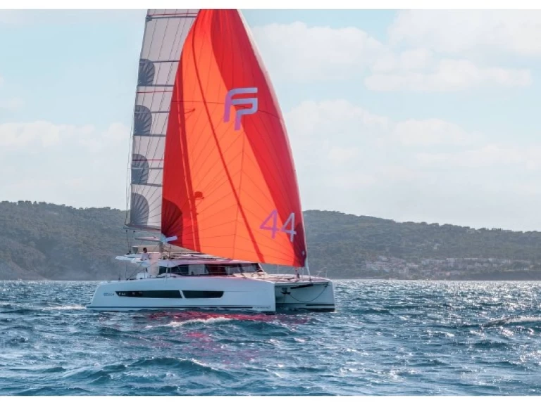 Fountaine Pajot Fountaine Pajot FP 44 Maestro - 3 cab. te huur van particulier of professional in Saint-Raphaël