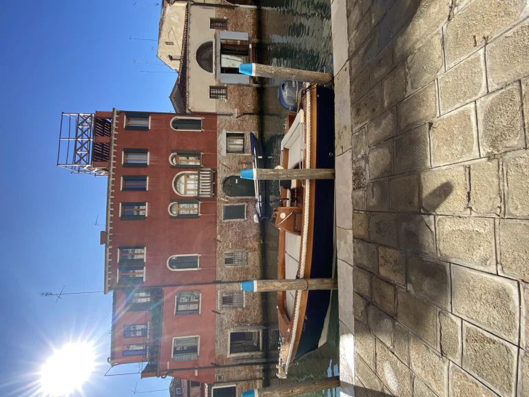 Montisola Archetti Easy 600 te huur van particulier of professional in Venetië (stad)